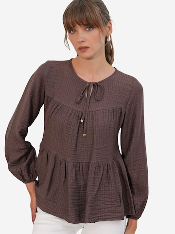 Bigdart - Blusa em castanho