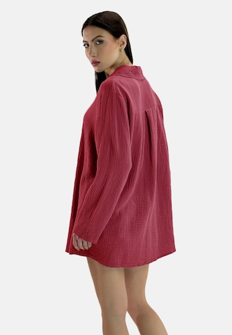 Camicia da donna di Elara in rosso