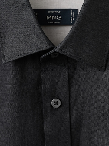 MANGO MAN Regular fit Overhemd 'PARROT' in Zwart