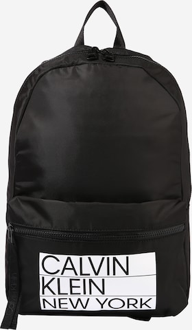 Calvin Klein Batoh – černá: přední strana