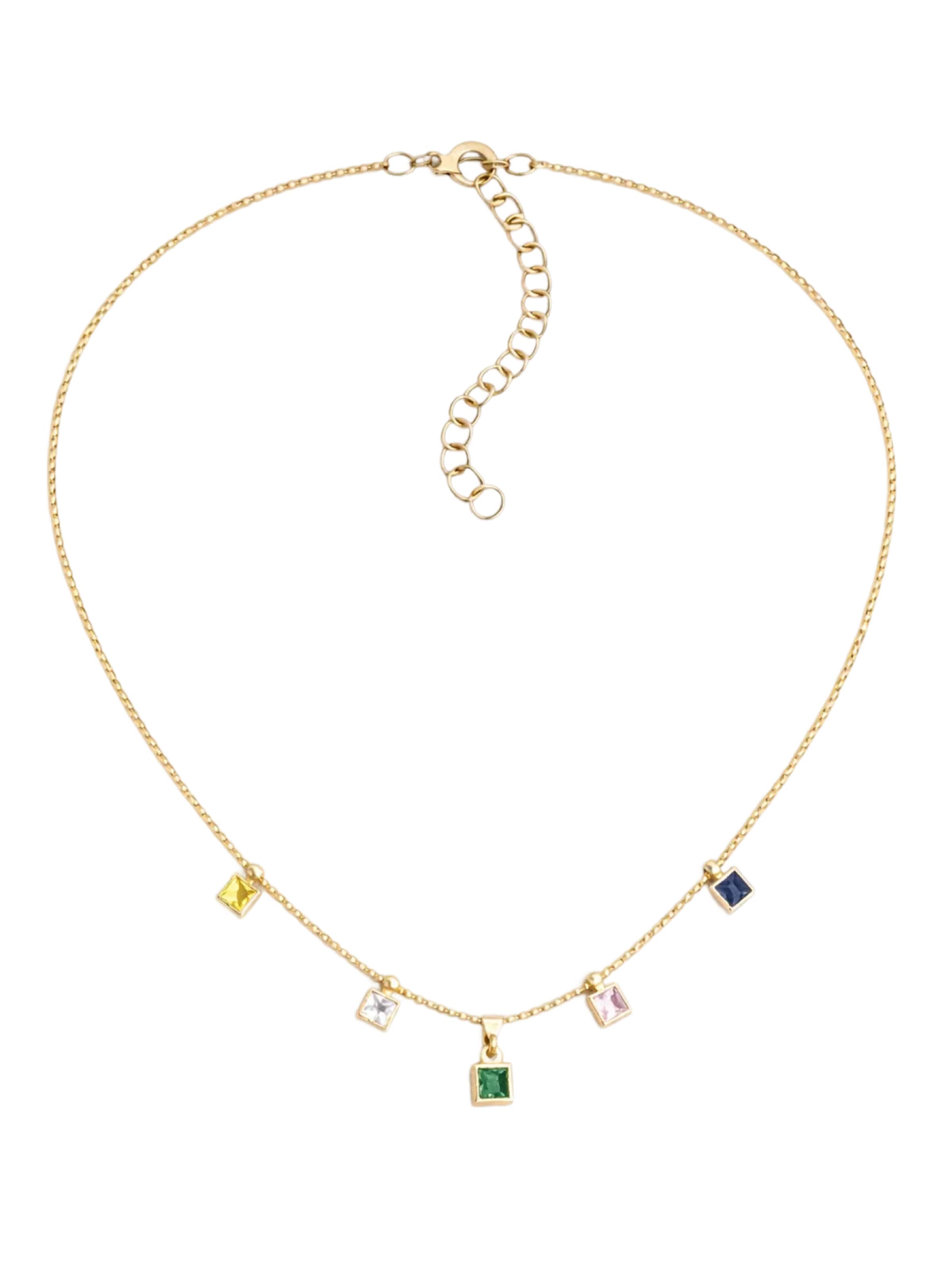 So Chic Necklace in Gold: front