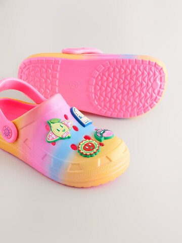 Next Сандали в пъстро