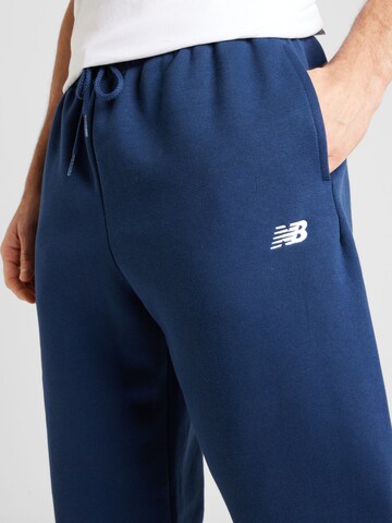 Effilé Pantalon new balance en bleu