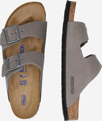 BIRKENSTOCK Pantolette 'Arizona' in Grau