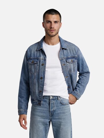 HEFTYKA Between-Season Jacket in Blue: front