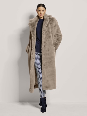 Manteau d’hiver MADELEINE en beige : devant