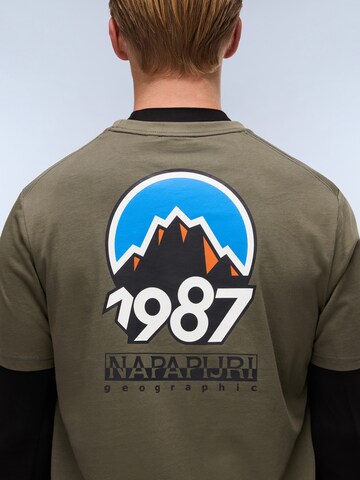 NAPAPIJRI Тениска 'S-Montepiana' в зелено