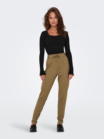 Coupe slim Pantalon à pince 'Poptrash' ONLY en marron