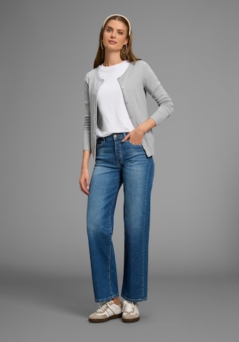 LAURA SCOTT Knit Cardigan in Grey