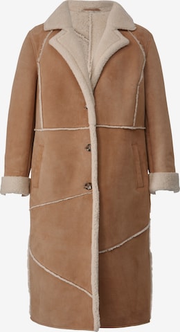 Sara Lindholm Winter Coat in Brown: front