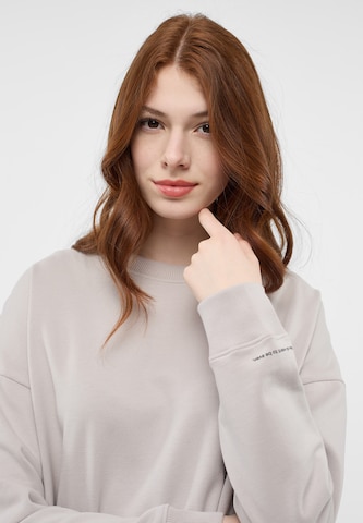 ETERNA Sweatshirt 'Even' in Grau