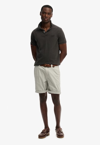 Superdry & Co Regular Shorts in Grün