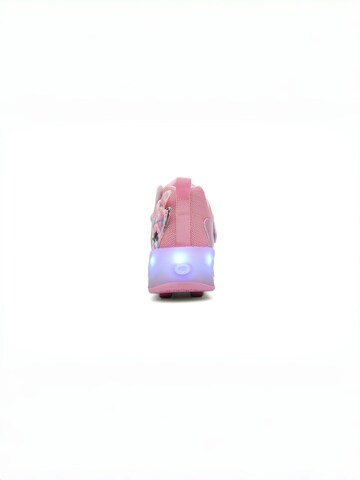 HUSKSWARE Inline and Roller Skates in Pink