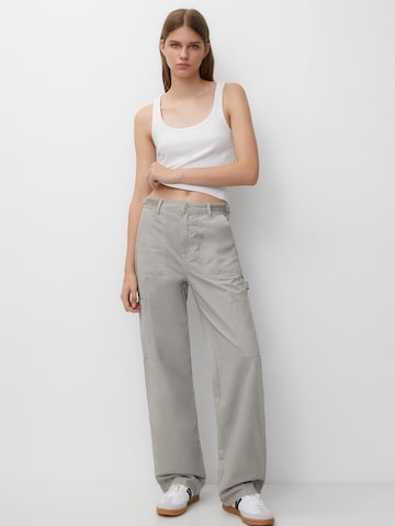 Pull&Bear Loose fit Pants in Grey: front