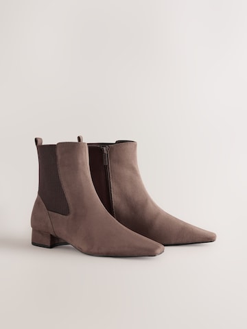 Next Boot in Brown