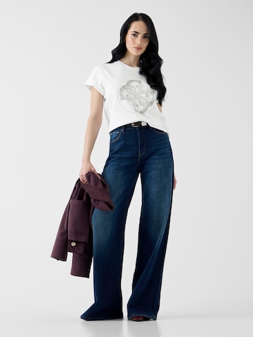 GUESS - Camiseta en blanco
