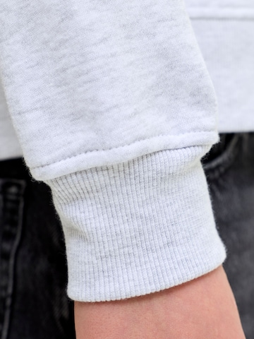 Jack & Jones Junior Свитшот 'JJTOM' в Белый