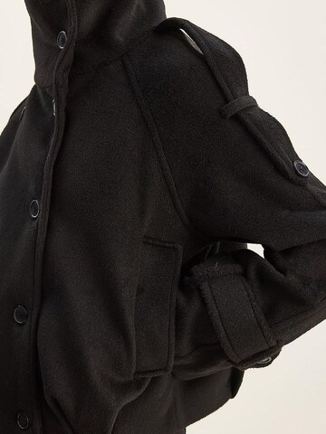 Veste mi-saison Bianco Lucci en noir