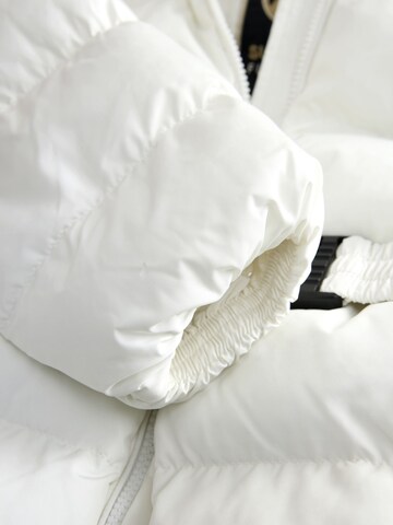 Superdry Παλτό σε λευκό