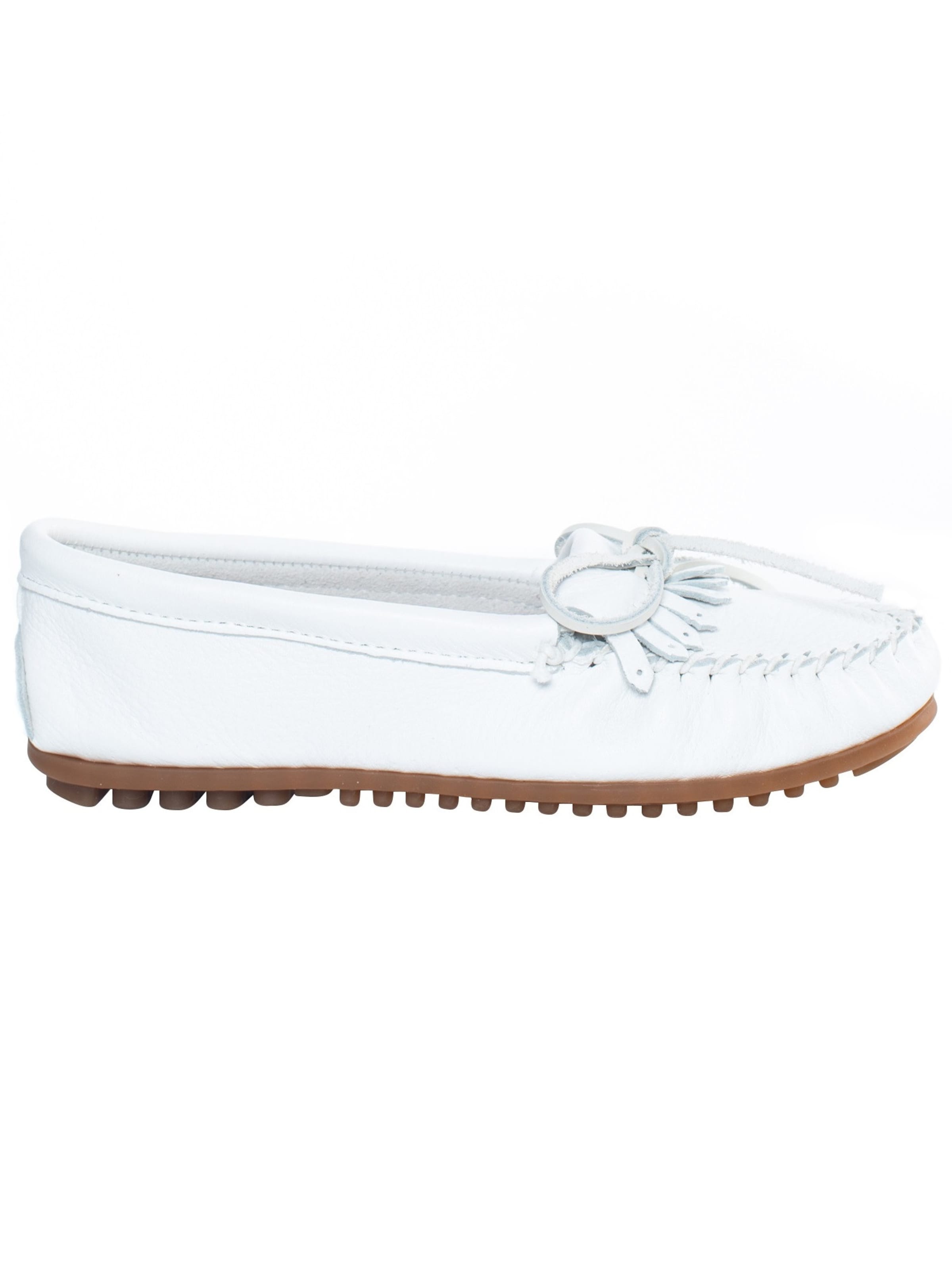 Minnetonka Mokasíny 'Deerskin Kilty' – bílá