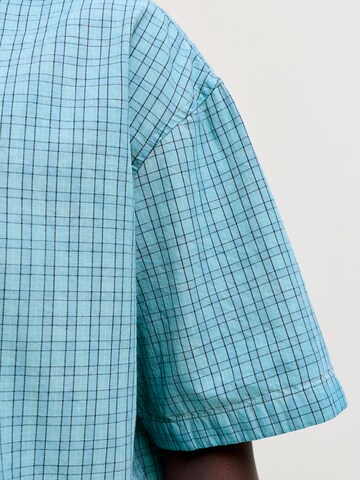 Jack & Jones Plus Comfort Fit Πουκάμισο σε μπλε