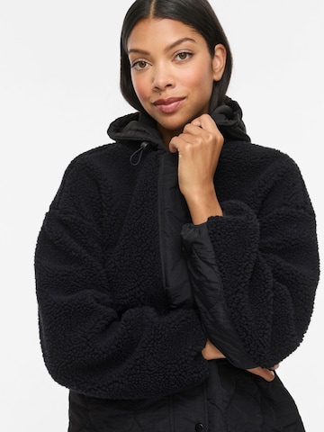 Manteau d’hiver 'TONE' VILA en noir