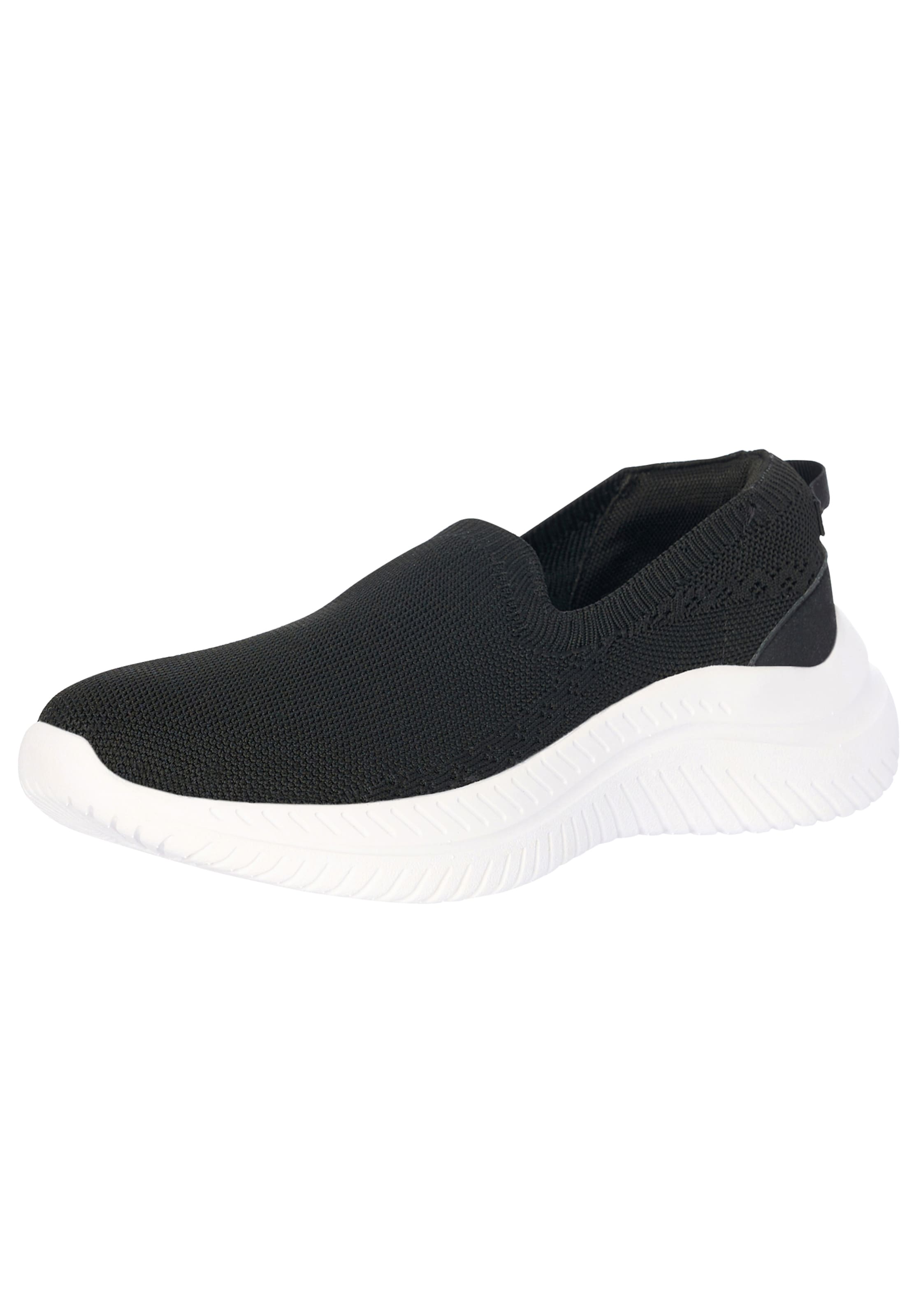 Elara Slip-on in Black: front