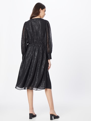 Rochie 'Poly' de la ESPRIT pe negru