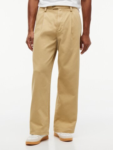 Tommy Jeans Flared Chino Pants 'Theo' in Beige: front