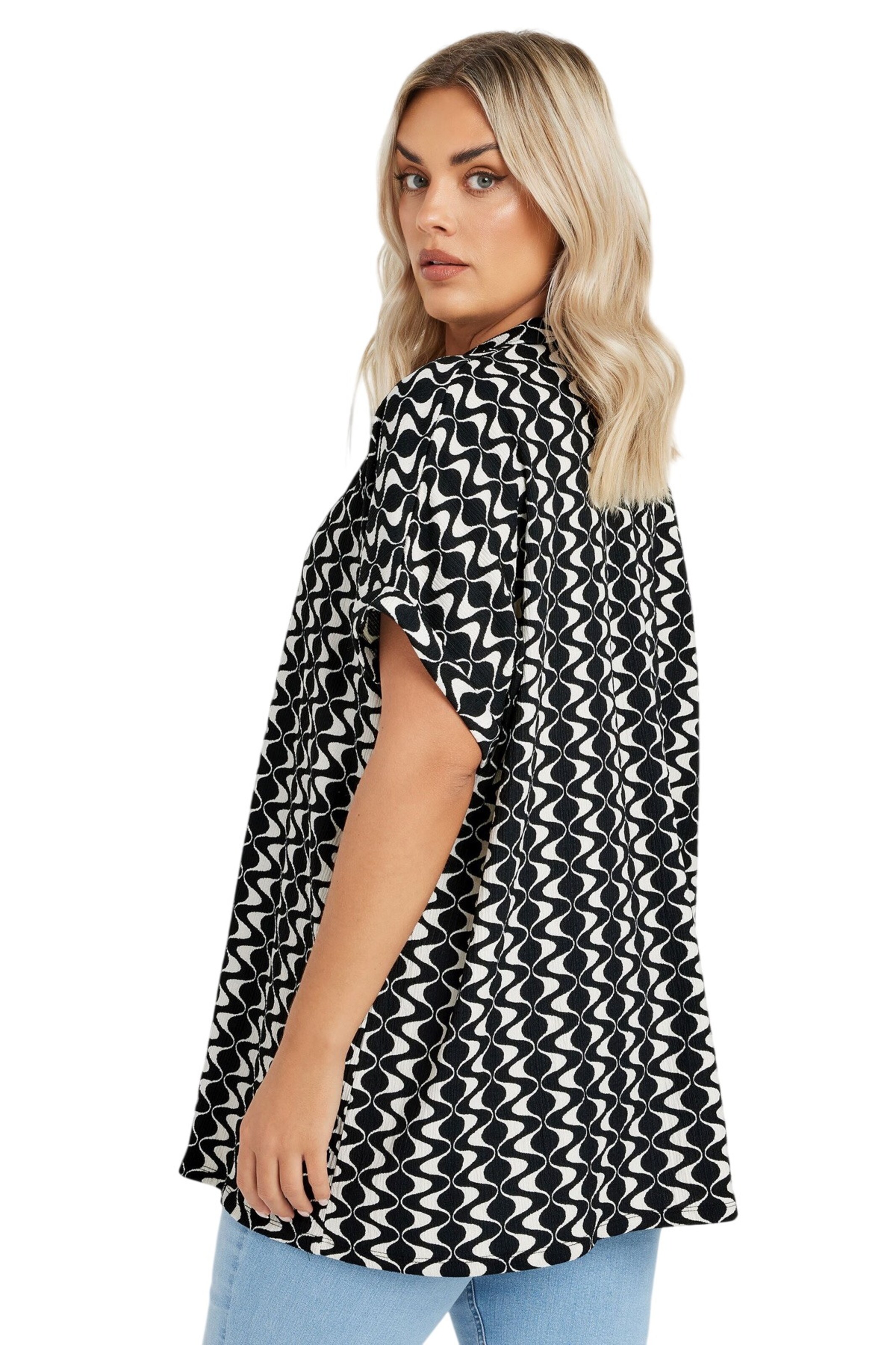 Stil Diva Blouse in Black