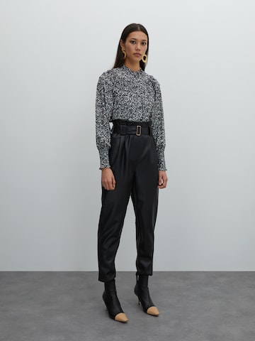 EDITED Loose fit Pleated Pants 'Margit' in Black