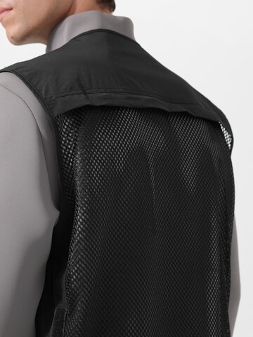 Youthup Sports Vest in Black