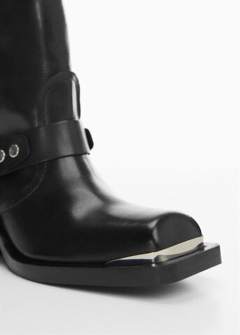 MANGO Boots 'Peter' in Black