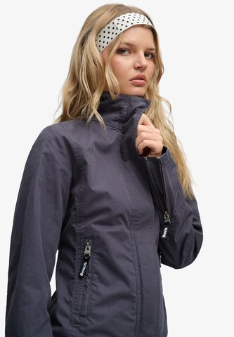 BENCH Tussenjas 'Bench X Superdry & Co' in Grijs