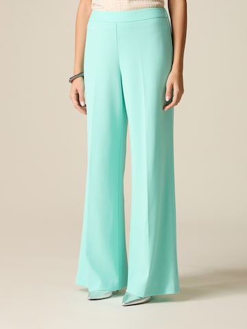 regular Pantaloni di oltre in verde: frontale