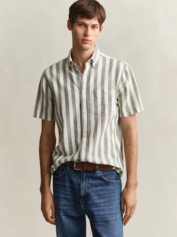 GANT Regular Fit Skjorte i grøn: forside