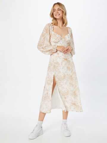 Robe de cocktail Missguided en blanc : devant