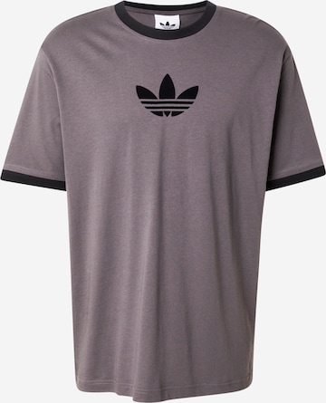 ADIDAS ORIGINALSMajica '2000s Cali' - siva boja: prednji dio