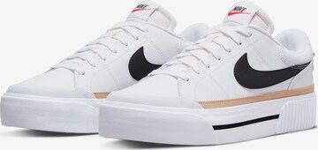 Nike Sportswear Ниски маратонки 'COURT LEGACY LIFT' в бяло