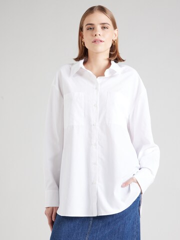 Chemisier 'PCMELIA' PIECES en blanc : devant