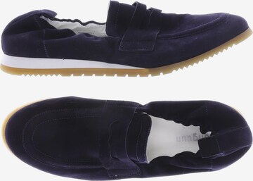 Manguun Flats & Loafers in 40 in Blue: front