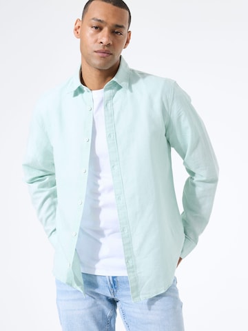 Regular fit Cămașă de la GARCIA pe verde: față