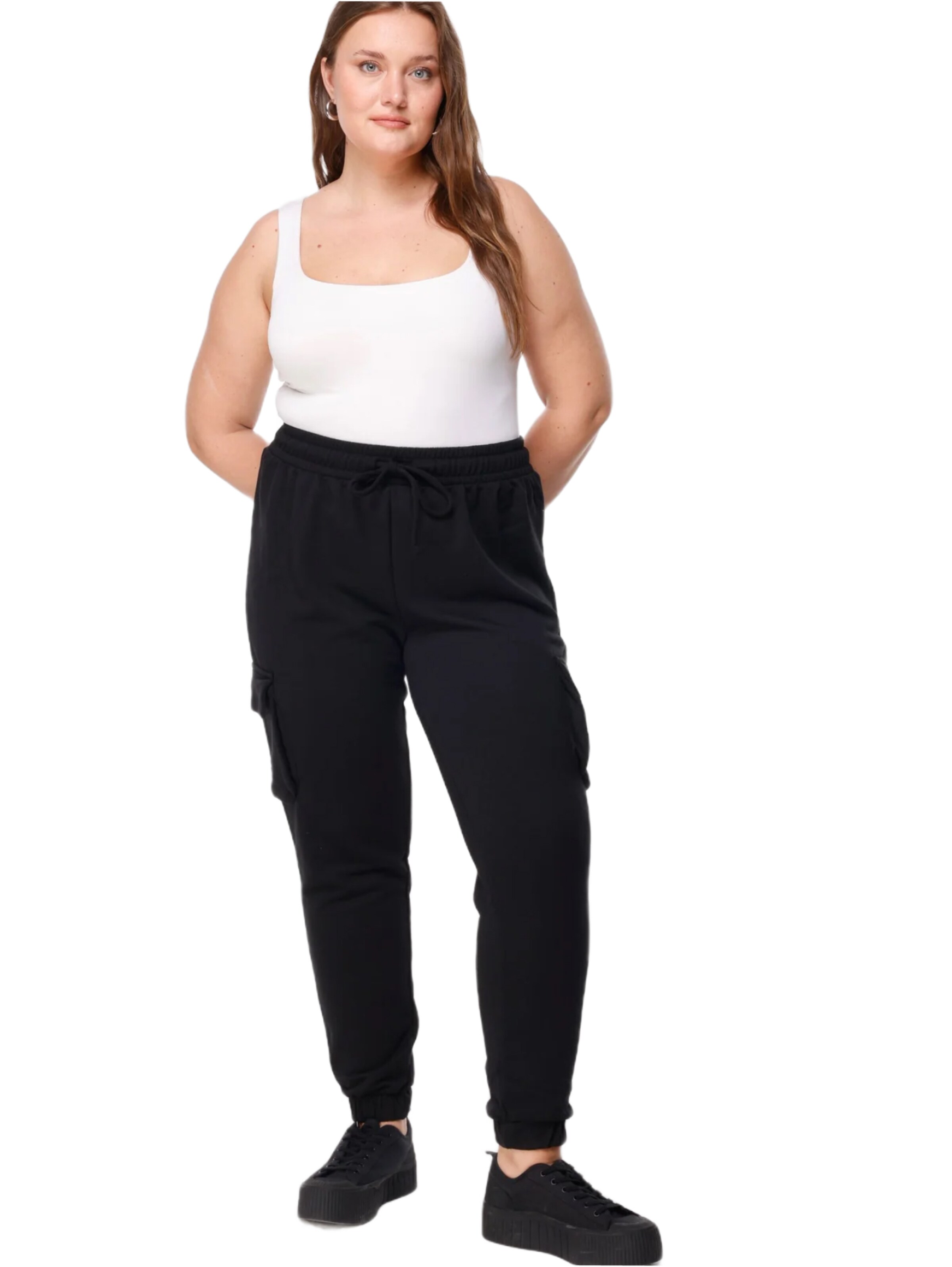 Shape Of You Tapered Hose in Schwarz: Vorderseite