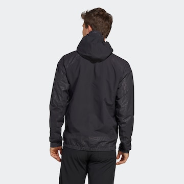 Veste outdoor 'Utilitas' ADIDAS TERREX en noir