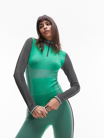 Lenjerie modelatoare de la TOPSHOP pe verde: față