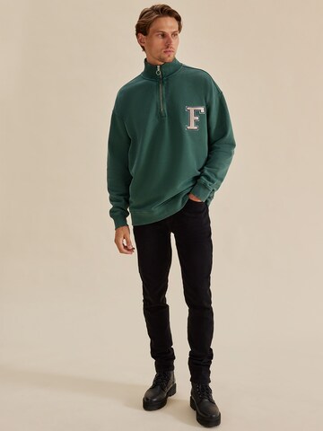 DAN FOX APPAREL Sweatshirt 'Dave Heavyweight' i grønn