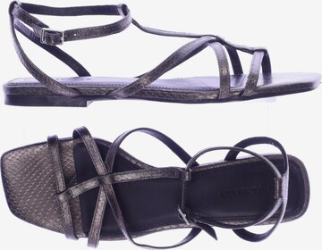 HALLHUBER Sandals & High-Heeled Sandals in 40 in Grey: front