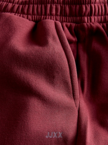 Tapered Pantaloni 'JXABBIE' di JJXX in rosso