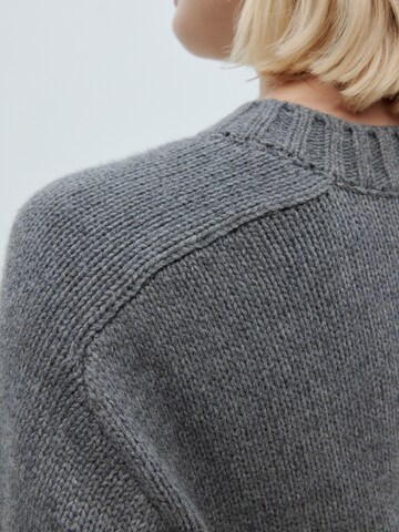 EDITED - Pullover 'Carlo' em cinzento