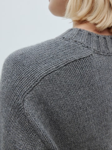 EDITED Sweater 'Carlo' in Grey